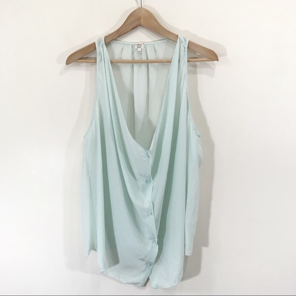 Aritzia Tops - Wilfred Mint Button Down Silk Blouse Sz Medium